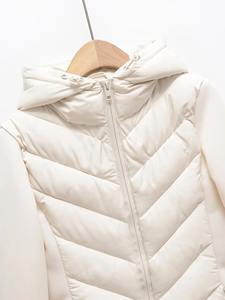 Veste matelassée légère imperméable à col montant brodée respirante pour femmes Fermeture éclair Veste matelassée d'automne - Product Image 4