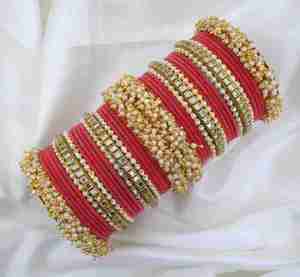 Ventes directes d'usine ensembles de bracelets en verre de forme ronde ensembles de Churiyan de femmes religieuses islamiques pour adultes bijoux de bracelets indiens