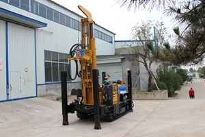 Foreuse de puits d'eau sur chenilles en acier, portable, 300 m, à moteur diesel, avec compresseur d'<span class=keywords><strong>air</strong></span> et pompe à boue, <span class=keywords><strong>force</strong></span> de levage 18T - Product Image 5