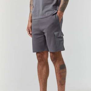 Vêtements de rue personnalisés T-shirt et short surdimensionnés de qualité supérieure Ensembles de vêtements 100% coton pour hommes avec poches - Product Image 4