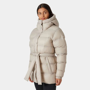 Parka hinchada Grace para mujer, nuevo diseño personalizado, gris suave, OEM, Capucha ajustable y chaqueta acolchada de invierno con burbujas para mujer - Product Image 1