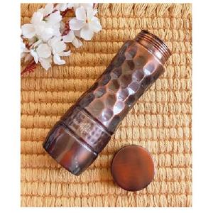 Botella de Cobre Puro con Diseño Martillado Champion, Diseño Liso Brillante en Forma de Panal y para Beber a Precios Razonables - Product Image 6