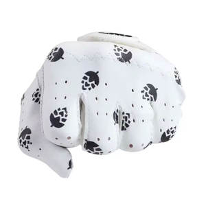 Gants de golf personnalisés, toucher doux, ajustement sûr, matière extensible flexible, adhérence fiable pour les séances d'entraînement unisexes - Product Image 4