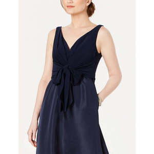 Abito da Sera Elegante Adrianna da Donna, Modello Papell con Scollo a V e Cintura in Raso, Nero, Taglia 6 - Product Image 2