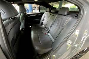 BMW Série 5 540i RWD 2022 abordable, conduite à gauche/droite - Product Image 4