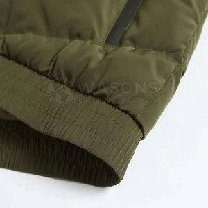 Veste matelassée à capuche avec logo frontal de qualité supérieure, très vendue, chaude et confortable pour l'hiver, pour hommes, en vente en ligne - Product Image 3
