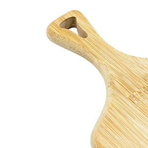 Tabla de cortar y picar rectangular de madera natural ecológica con asa integrada y orificio para colgar, apta para lavavajillas, REHMAN CRAFT - Product Image 4