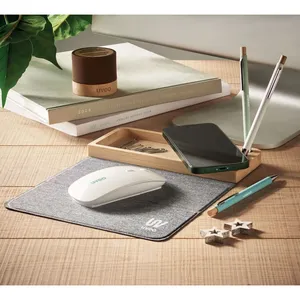 Set da Scrivania Sostenibile PANDU con Caricatore Wireless per una Ricarica Comoda ed Ecologica - Product Image 4