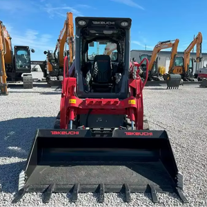 Mini-chargeuse compacte sur chenilles Takeuchi (TL6R/TL150/TL120/TL12R2/TL10V2/TL8R2) – Chargeuse frontale et tracteur Takeuchi - Product Image 4