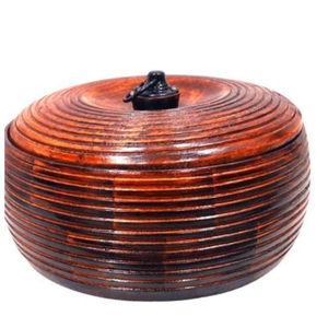 Casserole en bois dernier modèle faite à la main pour chapatis et tortillas, ustensiles de cuisine polyvalents au design personnalisé en vente - Product Image 5