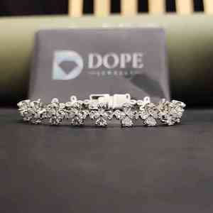 สร้อยข้อมือเพชรทรงลูกแพร์ 5 กะรัต แบบสังเคราะห์ (เพาะเลี้ยงในห้องปฏิบัติการ) สำหรับผู้หญิง ดีไซน์หรูหราทันสมัย ทองคำขาว 14 กะรัต ของขวัญวันวาเลนไทน์ - Product Image 5