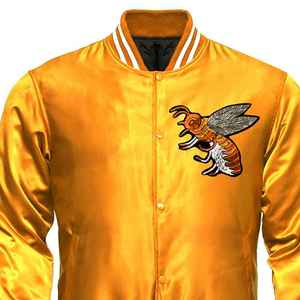 Veste universitaire en satin personnalisée avec une finition soyeuse de qualité supérieure, doublure intérieure douce et un style athlétique inspiré du streetwear élégant - Product Image 6