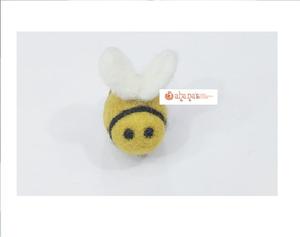 Latest Stock Addition Popular 2024 Cute Felt <b>Wool</b> Bee Animal Keychain 3cm Custom Colors High Quality - Product Image 2