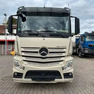 Camión Tractor Diésel 6x4 de Alto Rendimiento, Vehículo Pesado para Logística Industrial y Transporte de Carga - Product Image 2