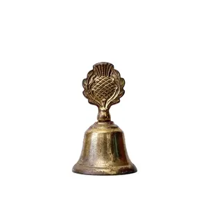 Sinos de bronze decorativos pendurados mais recentes disponíveis no mínimo MOQ Sinos de bronze para árvores de Natal artesanato religioso para templo ou igreja