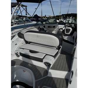2026 Crownline E240XS Nuevo Material de Casco de Fibra de Vidrio Motor Mercury de Alto Rendimiento 250 HP Embarcación a Gasolina - Product Image 4