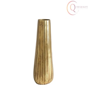 Jarrón de Metal de Lujo para Mesa con Diseño Elegante y Construcción Robusta, Ideal para Arreglos Florales y Decoración - Product Image 3