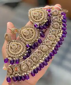 Aheli优雅的印度珠宝Kundan镶钻项链与Maang Tikka耳环套装时尚珠宝