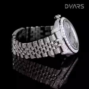 Montre mécanique analogique en acier inoxydable plaqué or jaune monochrome, entièrement sertie de diamants en moissanite VVS de haute qualité - Product Image 4