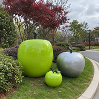 Oversized appelensculptuurset, meerkleurige fruitstatueergroep van glasvezel voor hotelingang en landschap
