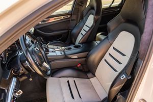 ปานาเมร่า ทูโร่ เอส อี-ไฮบริด ปี 2020 ไมล์น้อย เครื่องยนต์สมบูรณ์ ระบบส่งกำลังดี หลังคาพาโนรามิก ไฟหน้า LED พร้อมส่ง - Product Image 6