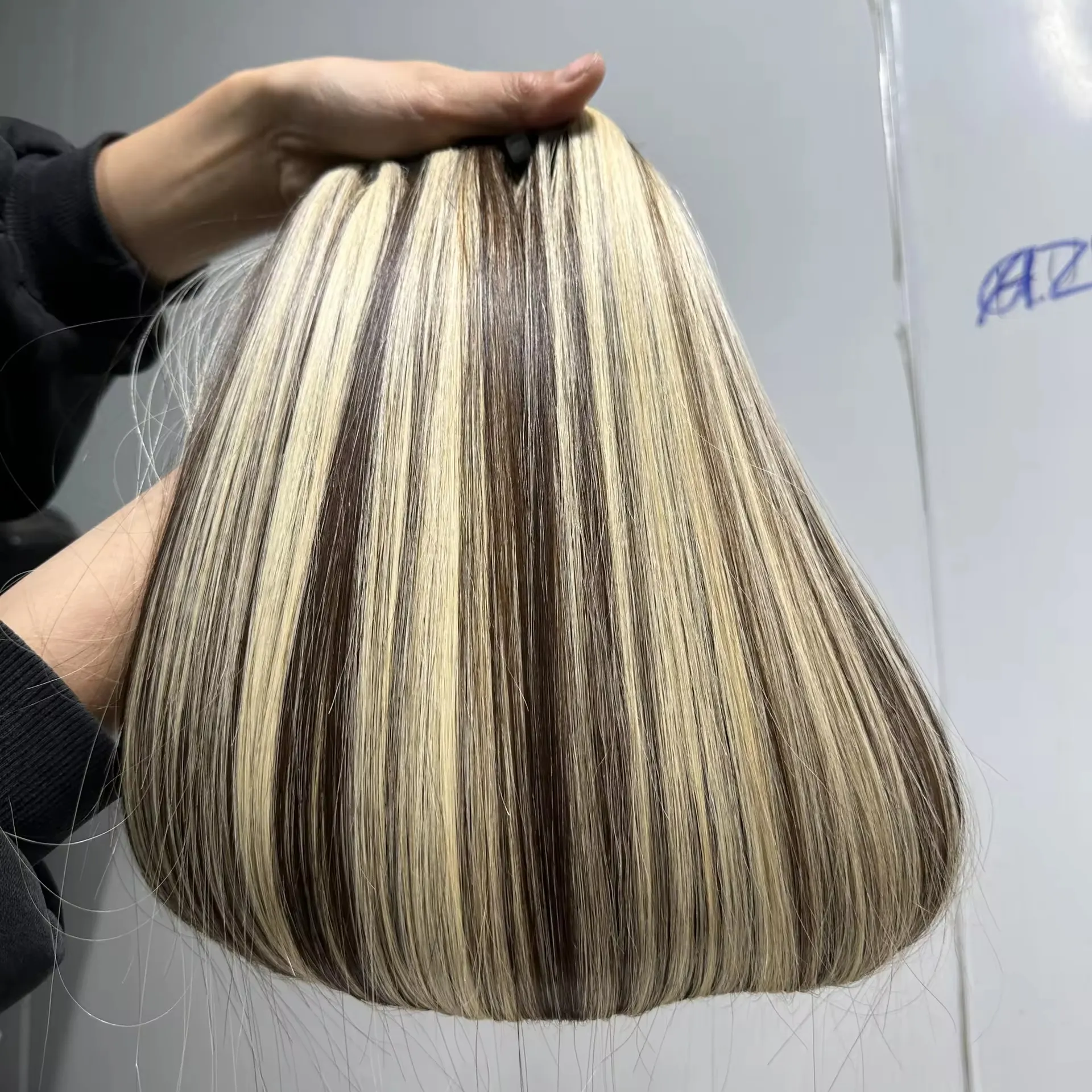 卸売工場カラーピアノ人毛エクステンションナチュラルレミー髪横糸6-32インチ