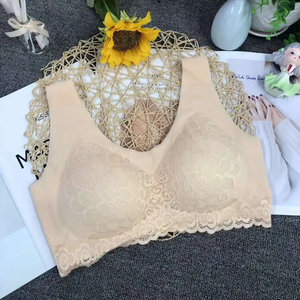 Soutien-gorge rembourré sans couture | haut léger à séchage rapide pour la gym, le yoga et l'entraînement quotidien - Product Image 5