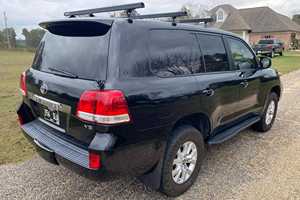 Toyota Land Cruiser 2011 Usado, Diferencial Central Bloqueable, Motor V8 - Product Image 2