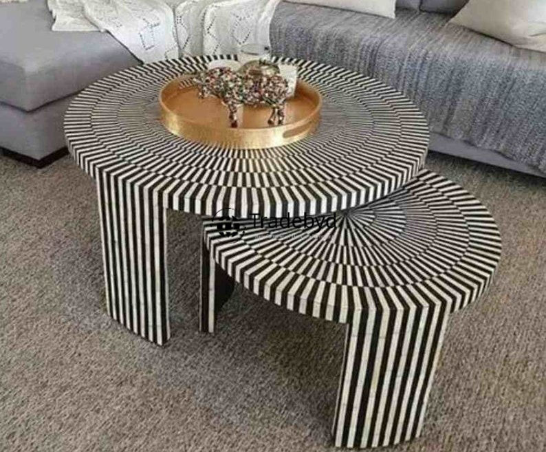 Available in different Colors