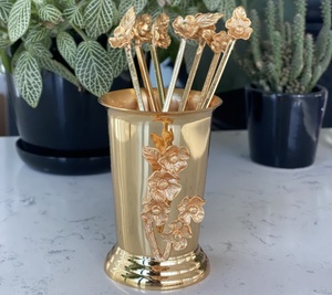 ขายดีที่สุดแฮนด์เมดตกแต่งดอกไม้ออกแบบที่วางช้อนส้อมโลหะในราคาขายส่ง - Product Image 3