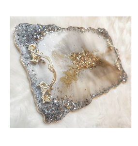 Charcuterie et plateau de service en résine Poignée en laiton époxy Cadeau de qualité supérieure pour les ustensiles de cuisine et les restaurants au meilleur prix - Product Image 6