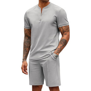 Ensemble t-shirt et short pour hommes surdimensionné biologique de haute qualité 100% coton col rond épaule tombante T-Shirt survêtement pour hommes - Product Image 1