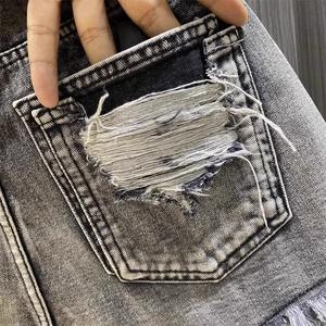 NOVEDAD DE VERANO 2025, pantalones cortos de mezclilla de pierna ancha acampanados a la moda para mujer, botones altos, piernas desgastadas sexis, bordes ásperos lavados, Agujero Negro rasgado - Product Image 5