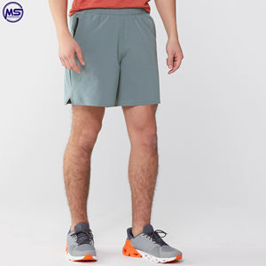 กางเกงขาสั้นเล่นกีฬาสำหรับผู้ชายกางเกงขาสั้นเล่นกีฬาทำจากโพลีเอสเตอร์มีลายสีทึบสำหรับออกกำลังกายฟิตเนสยิม - Product Image 3