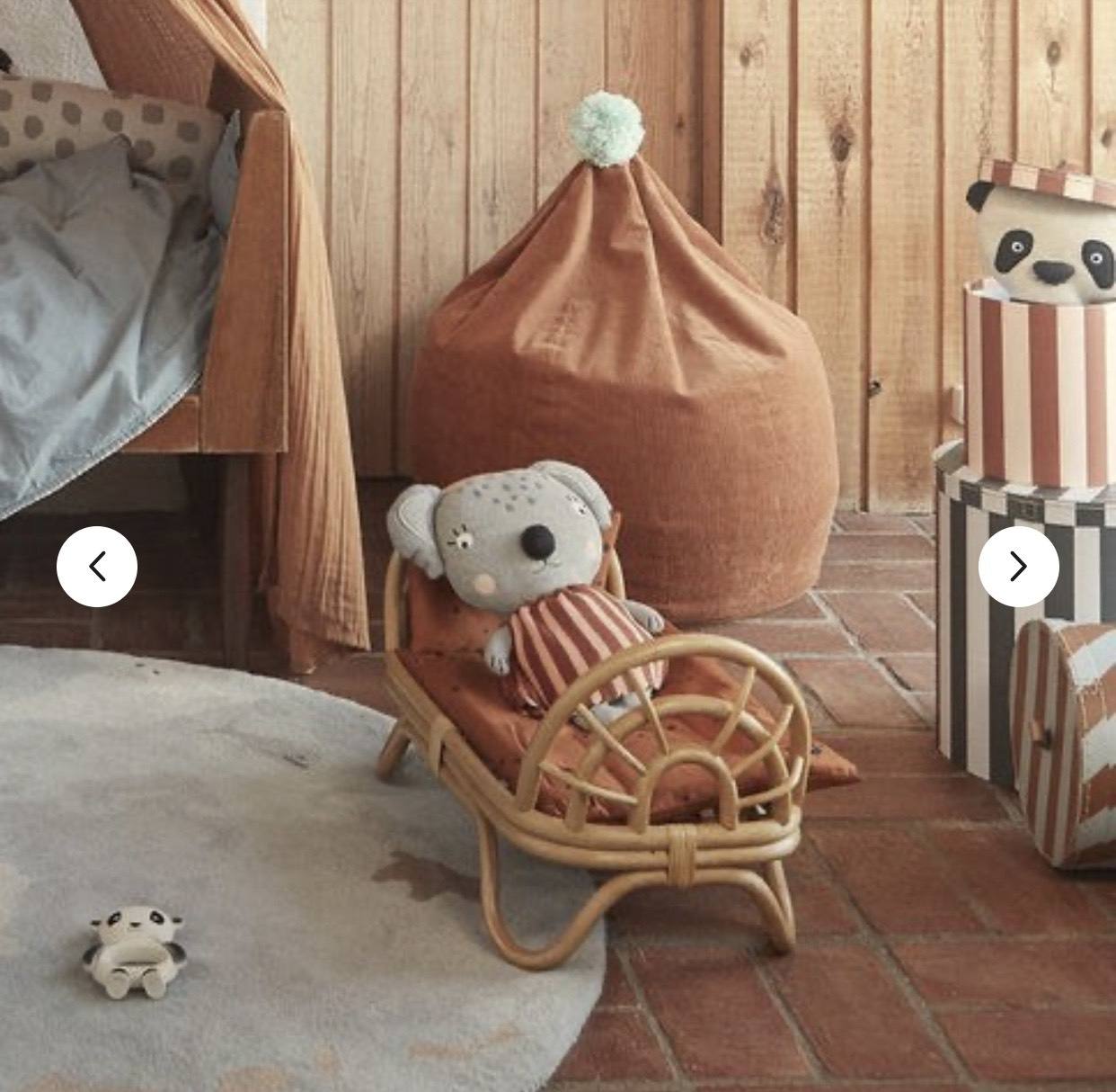 สีน้ำตาล