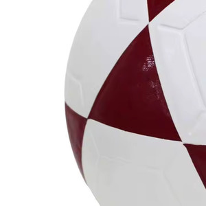 Balones de fútbol de espuma PU híbridos ligeros de alta calidad 2025, tamaño 5, pelotas de entrenamiento para interiores/exteriores con logotipo personalizado - Product Image 6