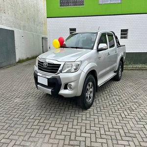 Sin historial de accidentes Toyota Hilux Autos usados Mejor precio Automático En stock Pedido al por mayor disponible para la venta - Product Image 6