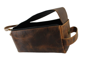 Artículos de Aseo Hechos a Mano con Cuero Genuino de Búfalo Marrón Suave y Flexible, 100% Cuero Natural - Product Image 3