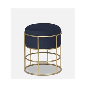 Taburete Moderno Tapizado con Asiento Acolchado de Felpa Diseñado para Mejorar la Decoración del Hogar y Brindar un Asiento Cómodo Todos los Días - Product Image 6