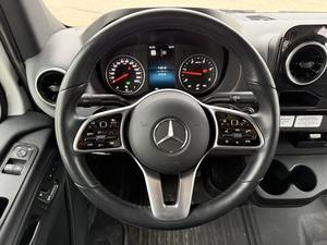 Autocaravana de lujo más vendida con nevera, casa móvil en venta - Product Image 6