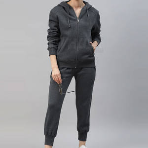 Bajo Moq Diseño personalizado Mujeres Chándales Uso al aire libre Ropa de mujer Color personalizado Mujeres Chándal - Product Image 4