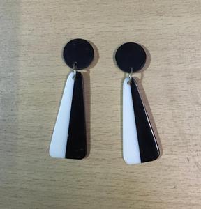 ต่างหูรูปนางฟ้าทำจากเรซินหลากสี - Product Image 2