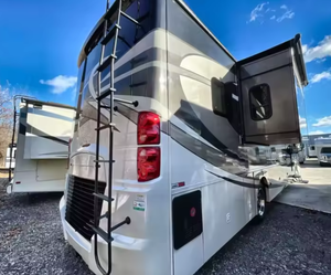 Autocaravanas Coachmen RV Sportscoach SRS Usadas 2020-2023, Autocaravanas Clase A con Motor Diésel, Emisión Euro 5, 4-6 Pasajeros, para Exportación a Todo el Mundo - Product Image 3