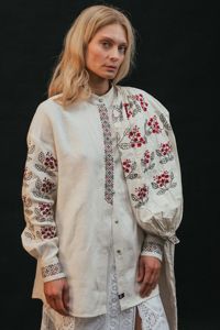 Blusa de lino informal Patrón blanco y negro tradicional Vyshyvanka Bordado Tela de popelina Ropa popular de verano Método de tejido - Product Image 4