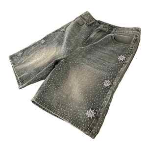 Pantalones cortos de mezclilla 100% para hombre más exigentes, pantalones cortos de calle de mezclilla lavados con tiras laterales de verano con diamantes de imitación holgados - Product Image 1