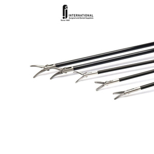 Instruments chirurgicaux laparoscopiques en acier inoxydable de qualité médicale personnalisés, y compris des ciseaux courbes et des pinces de Maryland - Product Image 4