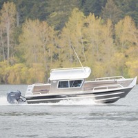Kinocean Meilleures ventes Bateau de pêche de loisir à cabine complète pour le surf Conception personnalisée et caractéristiques d'aviron disponibles à la vente