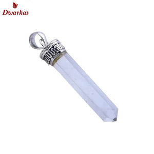 จี้ทรงดินสอสีโรสควอตซ์สีเงินสเตอร์ลิงทันสมัยพร้อมของขวัญดีไซน์ไม่เหมือนใคร - Product Image 2