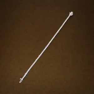 Bracelet tennis en moissanite taille brillant 5,10 carats, argent 925, or, luxe, pour femme, pour mariage, fiançailles, anniversaire, cadeau de fête - Product Image 3