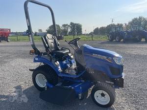 Tracteur à roues diesel 4x4 New Holland Workmaster 25S 70 CV, modèle 2023 - Product Image 4